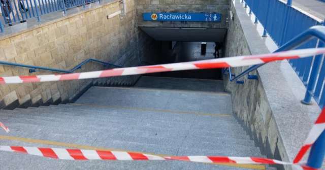 Fogo no metrô em Varsóvia. A promotoria lançou uma investigação

