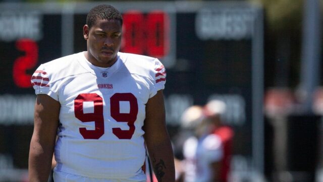 Fontes: 49ers 'Collins terceira rodada 2 coletados no Plec

