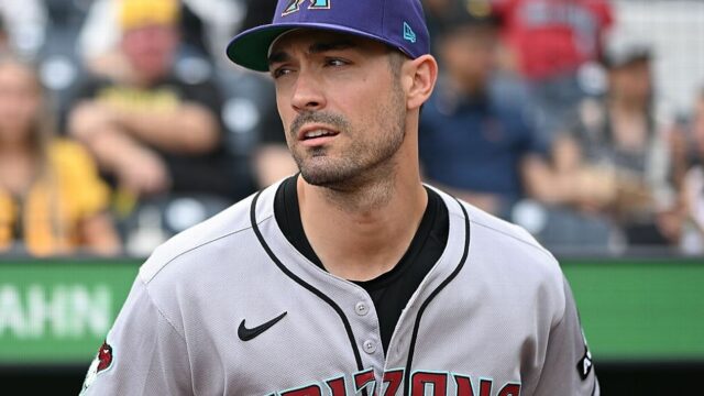 Fontes: Diamondbacks envia Grichuk para a Royals

