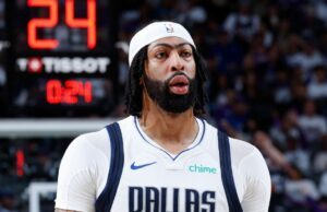 Fontes: o AD fez uma cirurgia para consertar a retina separada Fontes: o AD fez uma cirurgia para consertar a retina separada