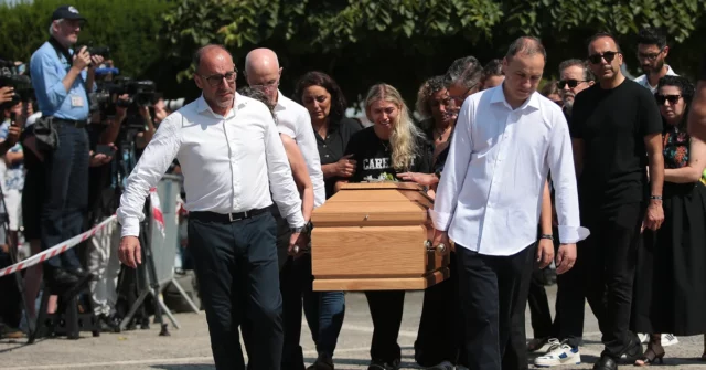 Funeral Diogo Joty. Liverpool Player se despediu de mais de cinco mil pessoas

