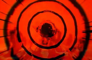 Ganhar a memória de Yoru de volta, pode ser o próximo maior mistério do homem da motosserra Entre em Denji e Pochita aqui em Animee (foto via mappa)