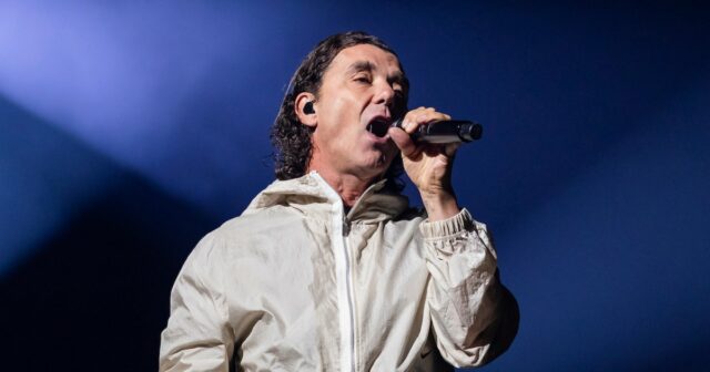 Gavin Rossdale brinca que seus filhos apenas o mantêm perto como um 