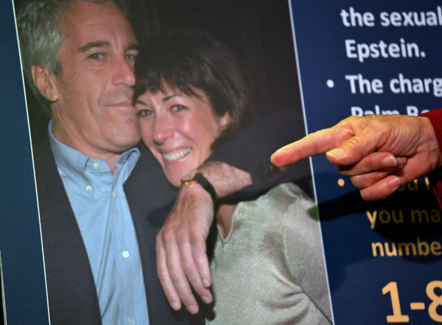 Ghislaine Maxwell responde ao Partido Republicano como a pergunta para testemunhar o Epstein

