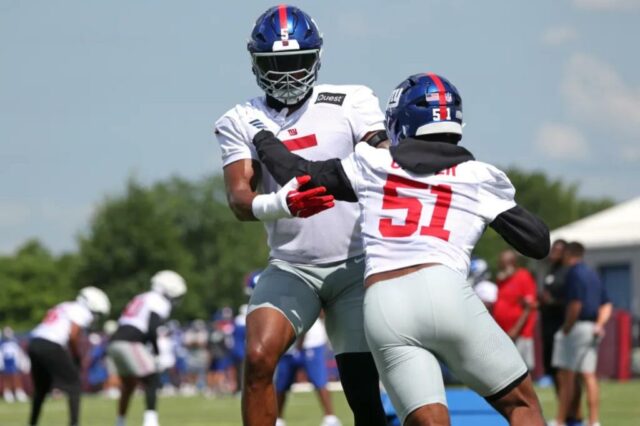 O New York Giants Kayvon Thibodeaux e Abdul Carter Practice.