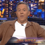 Greg Gutfeld precisa de 13 piadas para o Fast Fire dizer ao Recite Trump uma semana muito movimentada: "Você precisa respirar fundo" | Vídeo