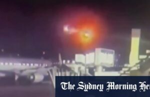 Helicóptero do Exército dos EUA “voando muito alto em um mortal ‘ Helicóptero do Exército dos EUA "voando muito alto em um mortal '