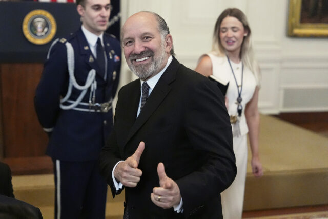 Howard Lutnick Reficke Gate Compartilhe até 1,5 PIB CRESCIMENTO

