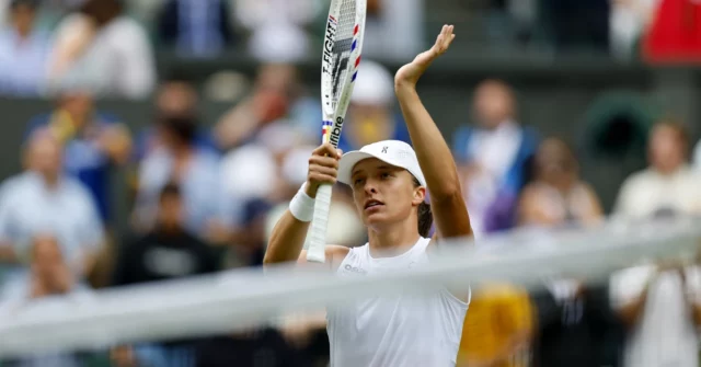 Iga Świątek no quarto -Finale de Wimbledon. Levou uma hora e cinco minutos para progredir

