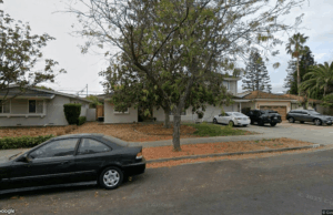 Imóveis no Condado de Santa Clara: House on the Wisteria Way vendida por 3.700.000 dólares americanos 6730 Wisteria Way - Google Street View