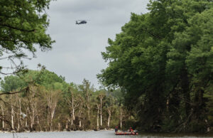 Inundações do Texas: drone, helicóptero colisando busca em meio a e salvação, diz a cidade Inundações do Texas: drone, helicóptero colisando busca em meio a e salvação, diz a cidade
