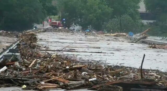 Inundações graves levam à morte, destruição no Texas Hill Country

