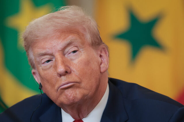 Irã Fatwaiser para matar Donald Trump aumenta além de US $ 40 milhões

