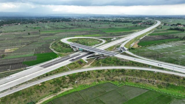 Isso fortalecerá o conhecimento oriental de Java, a construção da estrada de pedágio de Probowangi é acelerada

