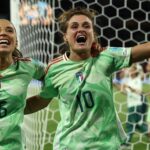 Itália "orgulhosa" Itália 28 anos está esperando para chegar às semifinais