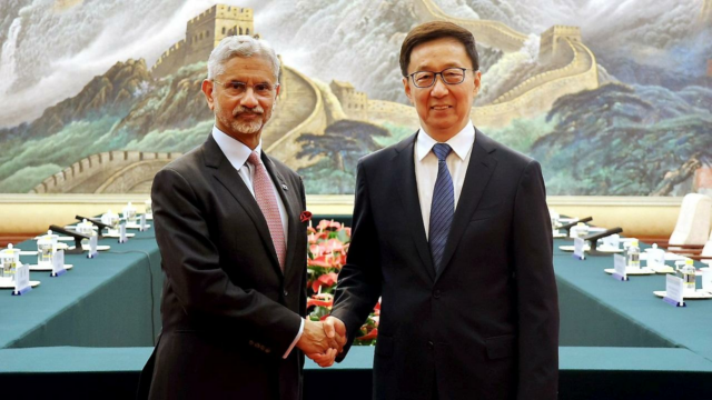 Jaishankar com a China V.A. Restrições aos laços podem dar interesses recíprocos

