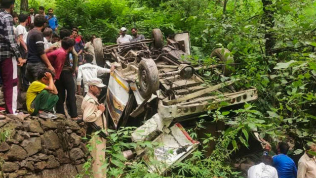 Jammar e Caxemira: Cinco mortos, 17 pessoas foram feridas


