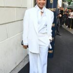 A 1500ª apresentação de gala de Cabaret viu o nome de A-Lista misturado com alguns dos melhores da TV britânica, com Janet Jackson entre os grandes nomes que participaram do Kit Kat Club de Londres