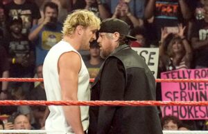 Jelly roll mistura com Logan Paul em um anel da WWE e é chutado na cabeça Drew McIntyre, Roll Jelly