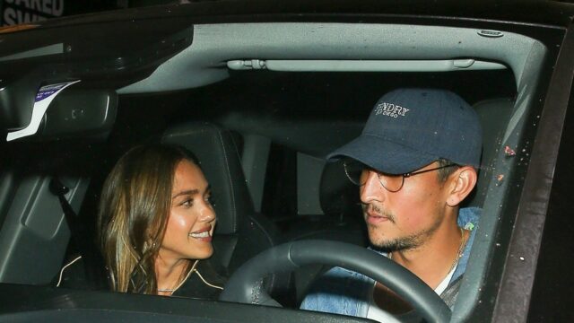 Jessica Alba Danny Ramirez de volta