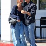 Jessica Alba não conseguiu manter as mãos de seu novo namorado quando eles estavam em Los Angeles na terça -feira