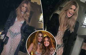 Jessica Simpson impressiona o vestido brilhante no sumptuoso BAINS BAINS BASH BAINS Jessica Simpson impressiona o vestido brilhante no sumptuoso BAINS BAINS BASH BAINS