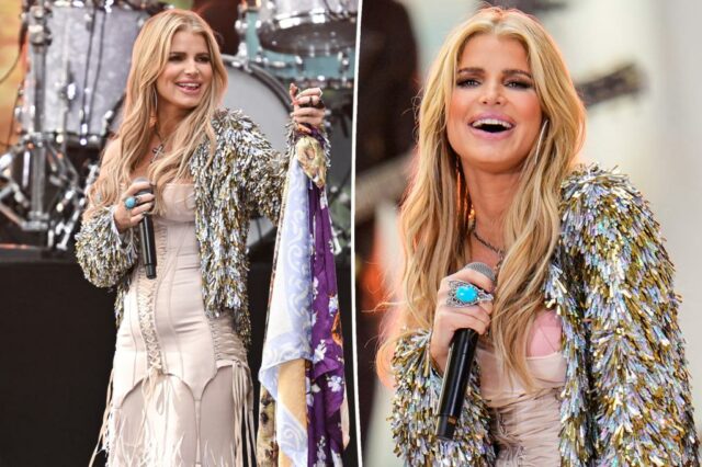 Jessica Simpson mija ao vivo no programa "Today"

