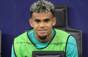 Jogador de futebol Luis Diaz Bayern de Munique. Liverpool ganhou 75 milhões de euros Jogador de futebol Luis Diaz Bayern de Munique. Liverpool ganhou 75 milhões de euros