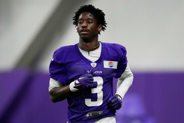 Jogador de Minnesota Vikings na camiseta t -shirt 3.