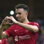 Jota vai embora: de Karager para Neville; As arquibancadas são derramadas da comunidade de futebol