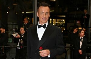 Julian McMahon, estrela “Nip / Tuck” e “Fantastic Quours”, morre em 56 Julian McMahon estava participando do tapete vermelho de Cannes 2024 para