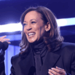 Kamala Harris zombou de escrever um livro "Word Salad" sobre uma campanha presidencial fracassada de 2024