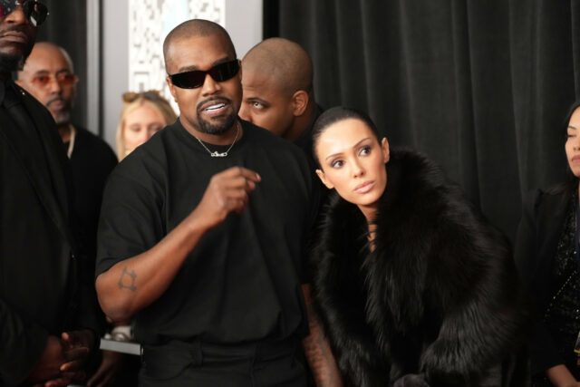 Kanye West Visa cancelou o mesmo Hitler

