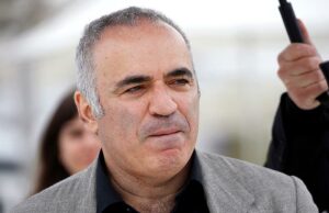 Kasparov diz a Guket: “No momento em que você descansa, não demorará muito para recusar”. Lightbox-Info
