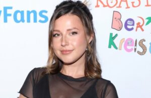 Katie Thurson revela o trabalho de tarefas, planos de mastectomia dupla no meio da batalha do câncer GetTyimages 2177943787 Katie Thurston Life Plan Tratamento