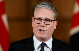 Keir Starmer sob prensa sobre o plano de paz de Gaza “incorreto” quando os parlamentares trabalhistas se ligam aos planos de reconhecer um estado palestino Keir Starmer está sob pressão para explicar como seu plano de paz funcionará no meio de uma reação crescente