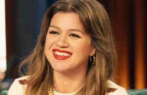Kelly Clarkson retorna ao palco depois que a residência de Las Vegas é cancelada Kelly Clarkson