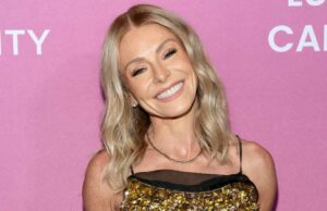 Kelly Ripa não tinha ideia de que estava grávida de Joaquín depois de receber Lola Kelly Ripa e Mark's Family Album Consolations com seus 3 filhos ao longo dos anos: veja fotos