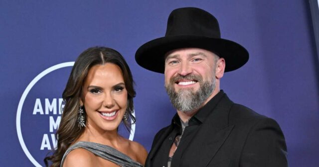 Zac Brown brota sobre a noiva Kendra Scott depois de um compromisso diferente com qualquer coisa que tenha tido GetTyimages exclusivos 2226808331
