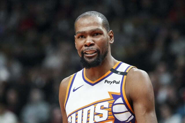 Kevin Durant Envie mensagem para a estrela Jayden Maniels Daniels

