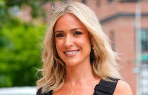 Kristin Cavallari mostra seu corpo de biquíni enquanto ele está no ‘modo de férias’ Kristin Cavallari mostra suas curvas de biquíni