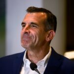 Sam Liccardo fala na terça -feira, 5 de novembro de 2024, com apoiadores no restaurante Supspiro em San Jose, Califórnia, com (NHAT V. Meyer/Bay Area News Group)