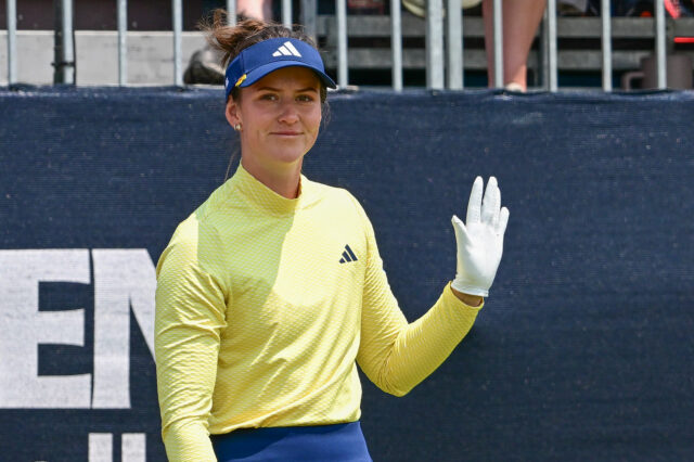 LPGA Star Linn Grant pede o gigante esportivo para trazer de volta a declaração de moda dos anos 90/@linngrant