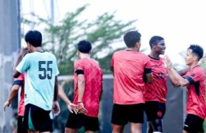 Lançando a equipe hoje, Persik Kediri Jajal Asia Warriors FC, que é fortalecido pelos ex -jogadores do AC Milan Lançando a equipe hoje, Persik Kediri Jajal Asia Warriors FC, que é fortalecido pelos ex -jogadores do AC Milan