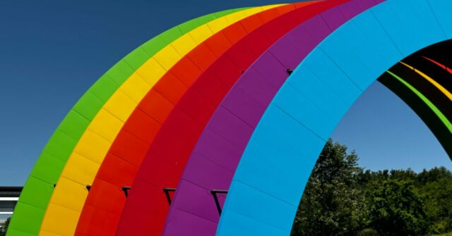 Apple Park Rainbow