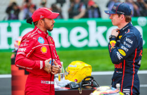 Lewis Hamilton revela conselhos que darão Max forçado a Mercedes Lewis Hamilton revela conselhos que darão Max forçado a Mercedes