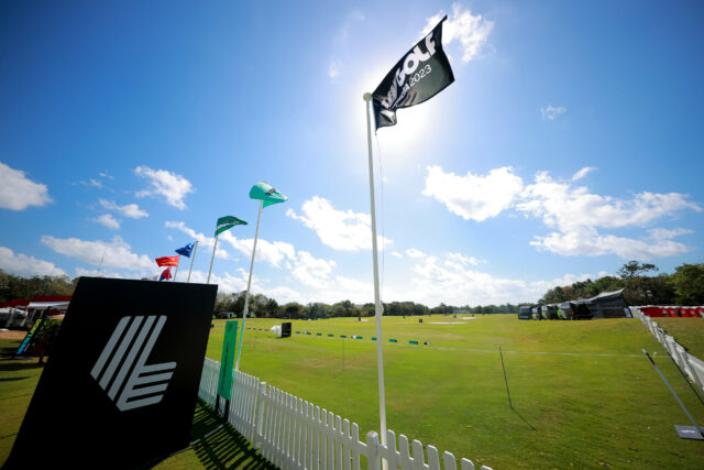 Liv o golfe duplo, prepare a bolsa de lembrete


