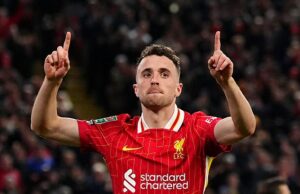 Liverpool a imortal Diogo Jota com uma homenagem permanente à estrela portuguesa do lado de fora de Anfield e com os emblemas ‘Forever 20’ em novos kits adidas após sua trágica morte com 28 anos Liverpool criará uma escultura permanente fora de Anfield para homenagear o Diogo Jota