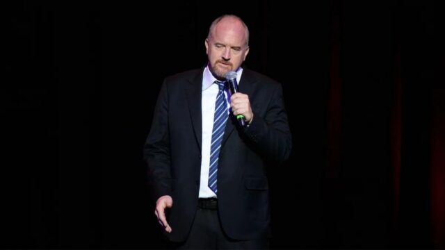 Louis CK para o Festival da Cidade do Festival de Comédia de Nova York, em 2 noites, continua co mencionado comediante Return

