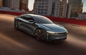 Lucid Motors vai dirigir a rodovia sem as mãos este mês Lucid Air Sedan